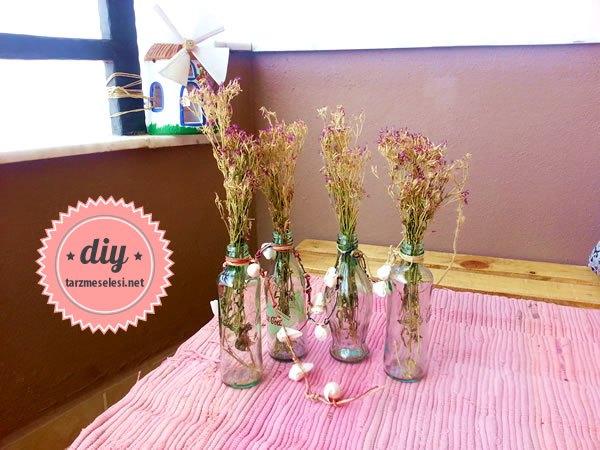 Cam şişelerden DIY çiçeklik