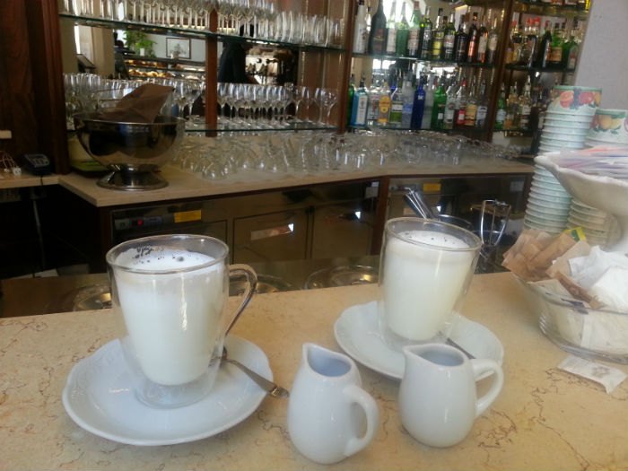Pisa'da Cafe Latte